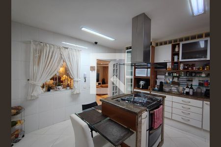 Casa para alugar com 4 quartos, 414m² em Anil, Rio de Janeiro