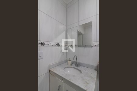 Banheiro de casa à venda com 2 quartos, 190m² em Recanto Bom Jesus, Guarulhos