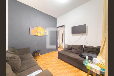 Sala - 1º Piso de casa à venda com 6 quartos, 201m² em Conjunto Confisco, Contagem