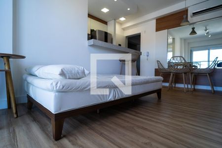 Sala de kitnet/studio para alugar com 1 quarto, 38m² em Jardim Portal da Colina, Sorocaba