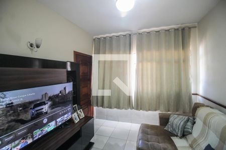 Sala de casa para alugar com 2 quartos, 200m² em Santa Terezinha, Mesquita