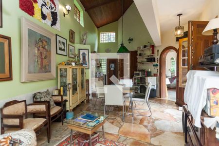 sala de casa de condomínio à venda com 4 quartos, 400m² em Retiro do Chale, Brumadinho