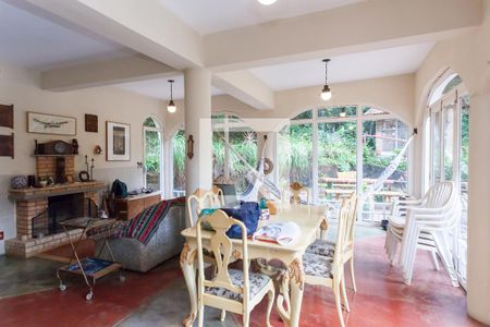 sala de inverno de casa de condomínio à venda com 4 quartos, 400m² em Retiro do Chale, Brumadinho