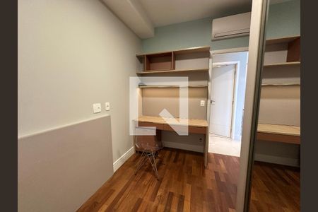 Quarto de apartamento à venda com 2 quartos, 62m² em Bethaville I, Barueri