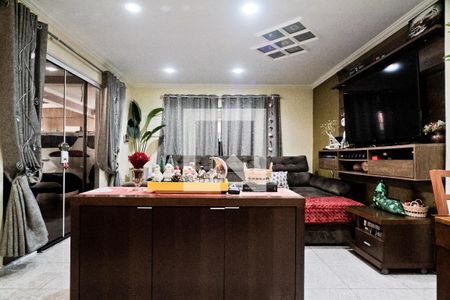 Sala de casa à venda com 4 quartos, 154m² em Parque Peruche, São Paulo