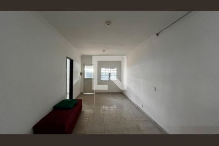 Casa para alugar com 3 quartos, 111m² em Riacho Fundo II, Brasília