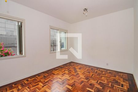 Quarto 1 de apartamento para alugar com 2 quartos, 75m² em Cristo Redentor, Porto Alegre