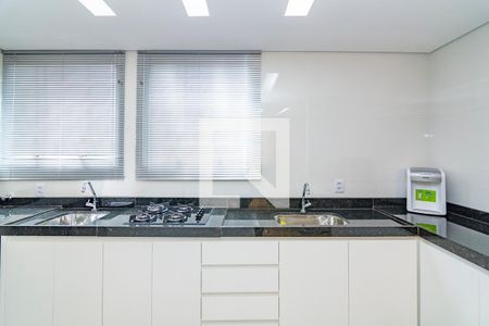 Cozinha de apartamento à venda com 3 quartos, 65m² em Madre Gertrudes, Belo Horizonte