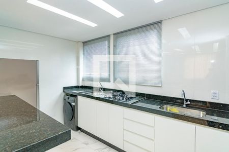 Cozinha de apartamento à venda com 3 quartos, 65m² em Madre Gertrudes, Belo Horizonte