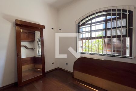 Quarto 2 de casa à venda com 4 quartos, 300m² em Vila Adelaide Perella, Guarulhos