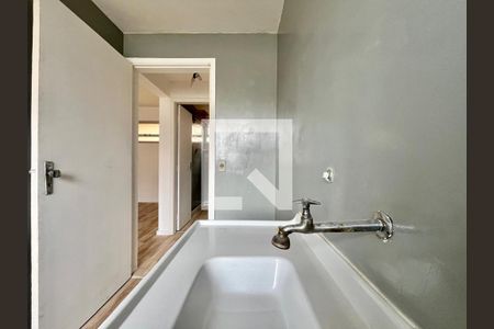 Cozinha e Área de Serviço de kitnet/studio para alugar com 1 quarto, 36m² em Centro, Campinas