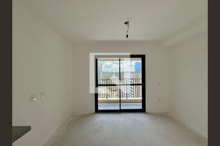 Quarto de kitnet/studio para alugar com 0 quarto, 24m² em Vila Cordeiro, São Paulo