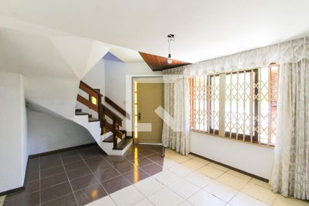 Sala de casa para alugar com 3 quartos, 228m² em Nossa Senhora das Gracas, Canoas