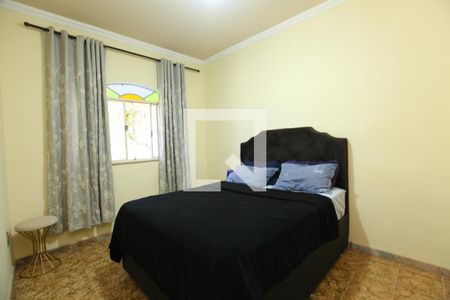 Quarto de casa à venda com 4 quartos, 360m² em Milionários, Belo Horizonte