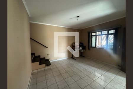 Sala de casa para alugar com 4 quartos, 125m² em Vila Sao Jorge, Barueri