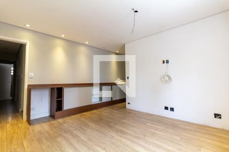 Quarto 1 de casa para alugar com 3 quartos, 250m² em Vila Gomes Cardim, São Paulo