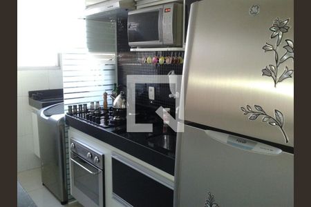 Apartamento à venda com 2 quartos, 47m² em Vila Carminha, Campinas