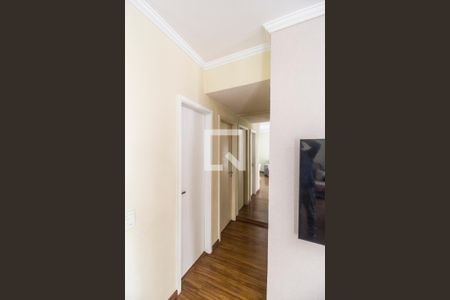 Corredor de apartamento para alugar com 2 quartos, 85m² em Jardim Iracema, Barueri