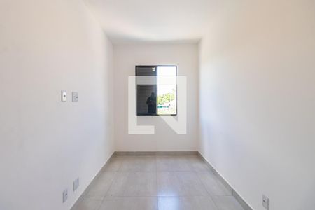Quarto 1 de apartamento para alugar com 3 quartos, 68m² em Outeiro de São Fernando, Barueri