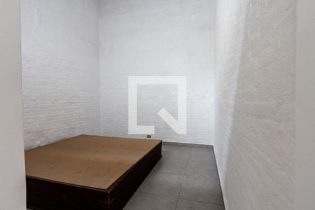 Quarto de casa para alugar com 1 quarto, 120m² em Lapa, São Paulo