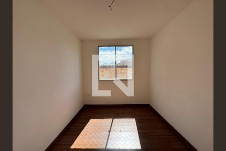 Apartamento à venda com 2 quartos, 65m² em Palmital, Lagoa Santa