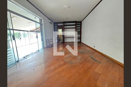 Sala 1 de casa para alugar com 5 quartos, 900m² em Vila Cordeiro, São Paulo