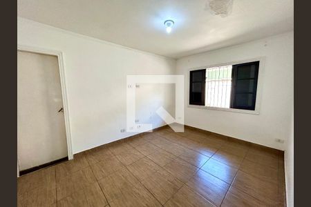 Quarto 2 de casa à venda com 2 quartos, 150m² em Vila Rosalia, Guarulhos