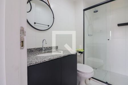 Banheiro de apartamento à venda com 1 quarto, 55m² em Vila Sonia, São Paulo