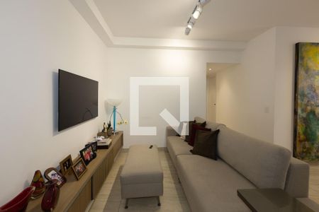 Sala de TV de apartamento para alugar com 2 quartos, 82m² em Vila da Serra, Nova Lima