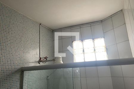 Banheiro de casa para alugar com 2 quartos, 100m² em Centro, Duque de Caxias