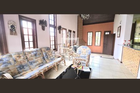 Casa para alugar com 5 quartos, 2000m² em Joá, Lagoa Santa