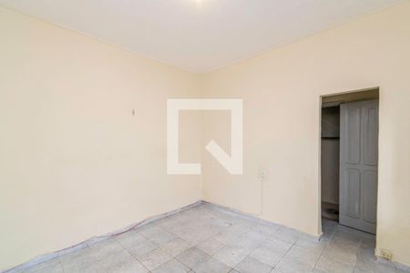 Sala de casa para alugar com 1 quarto, 65m² em Penha Circular, Rio de Janeiro