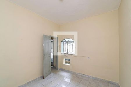 Quarto de casa para alugar com 1 quarto, 65m² em Penha Circular, Rio de Janeiro