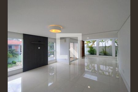 Sala de casa de condomínio para alugar com 3 quartos, 460m² em Parque Terra Nova Ii, São Bernardo do Campo