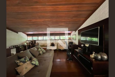 Sala de TV de casa para alugar com 4 quartos, 400m² em Vale do Itamaracá, Valinhos