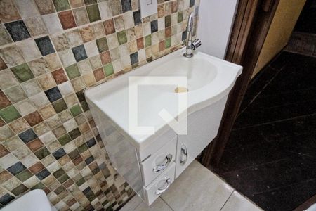 Lavabo de casa à venda com 3 quartos, 380m² em Vila Basileia, São Paulo