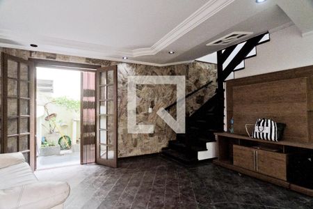 Sala de casa à venda com 3 quartos, 380m² em Vila Basileia, São Paulo