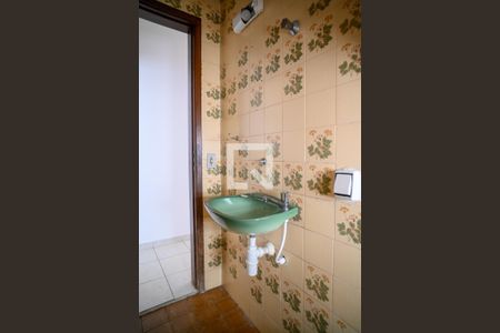 Lavabo de casa para alugar com 3 quartos, 250m² em Sacoma, São Paulo