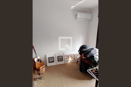 Quarto 1 de apartamento para alugar com 2 quartos, 65m² em Jardim Botânico, Porto Alegre