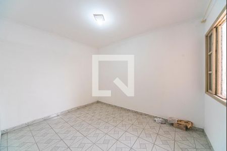 Casa à venda com 3 quartos, 138m² em Vila Guaraciaba, Santo André