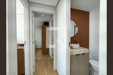 Corredor de apartamento para alugar com 2 quartos, 47m² em São Francisco Xavier, Rio de Janeiro