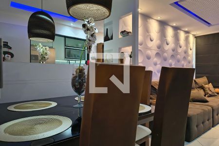 Sala de apartamento à venda com 2 quartos, 59m² em Taquara, Rio de Janeiro