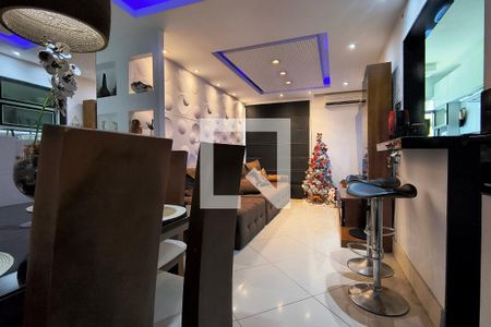 Sala de apartamento à venda com 2 quartos, 59m² em Taquara, Rio de Janeiro