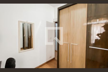 Casa à venda com 3 quartos, 125m² em Jardim Artur Alvim, São Paulo