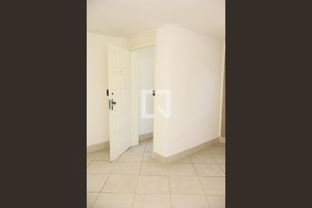Sala de casa para alugar com 4 quartos, 192m² em Itapuã, Salvador