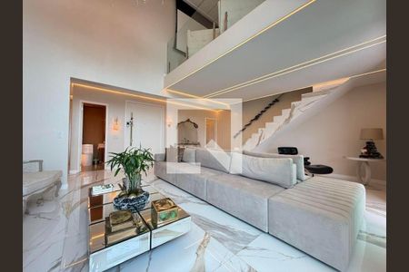 Apartamento à venda com 4 quartos, 212m² em Jardim Morumbi, São Paulo