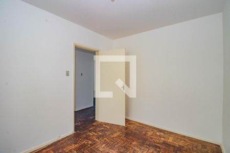 Quarto 1 de apartamento para alugar com 3 quartos, 72m² em São João, Porto Alegre