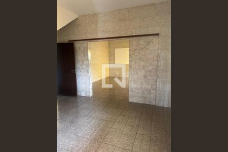 Casa para alugar com 3 quartos, 150m² em Etelvina Carneiro, Belo Horizonte