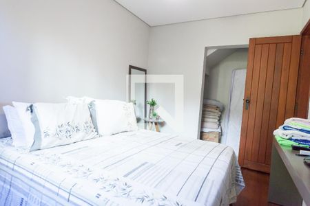 quarto 1 de casa de condomínio à venda com 4 quartos, 465m² em Centro, Rio Acima