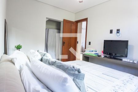 quarto 1 de casa de condomínio à venda com 4 quartos, 465m² em Centro, Rio Acima